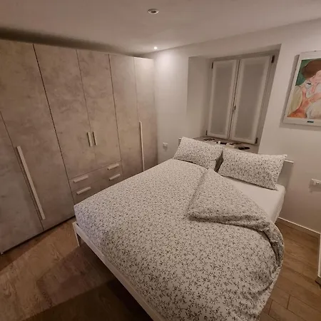 La Pigna 公寓 基亚文纳